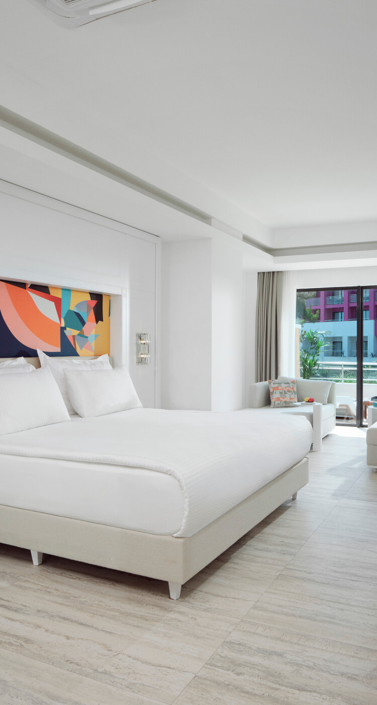 Pearl Large Room 2